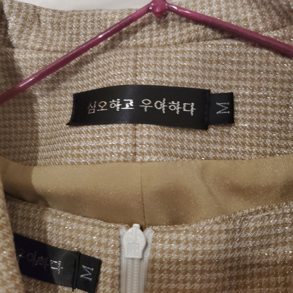 Clothes - Picture 2 of 2